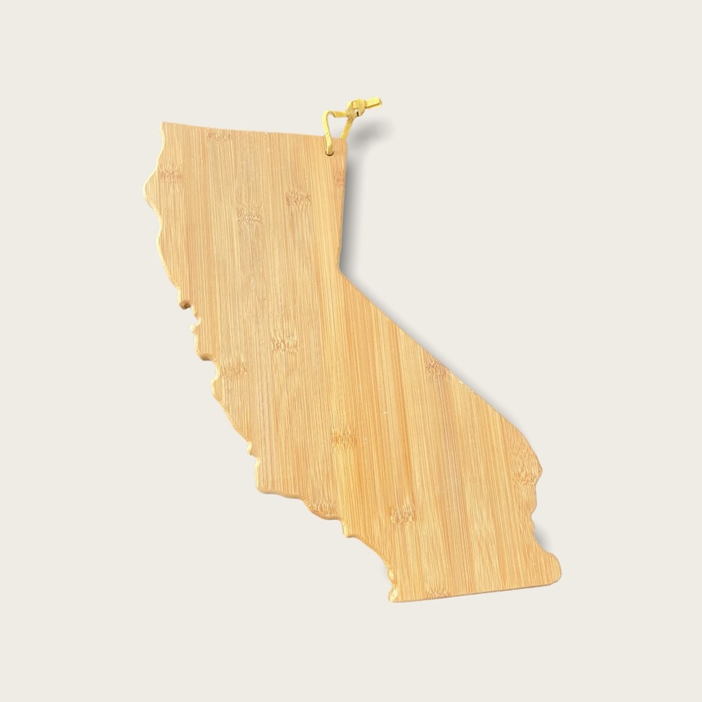 NWOT Bamboo cutting board / wall hanging